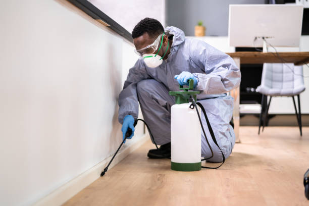 Best Pest Control for Hotels  in Eaton, OH